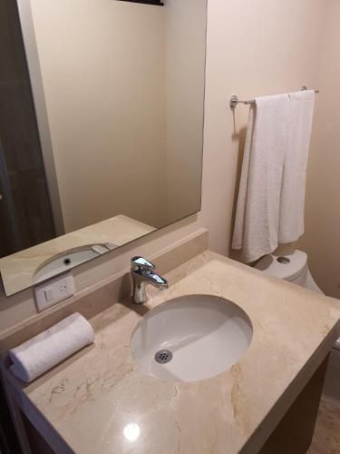 Apartamento Penthouse Paramar Yahas Pa