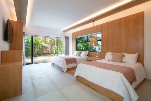 Mayan Monkey Hotel & Hostel Tulum