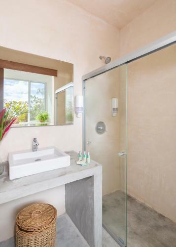Oostel Smart Hostel - Tulum Pueblo