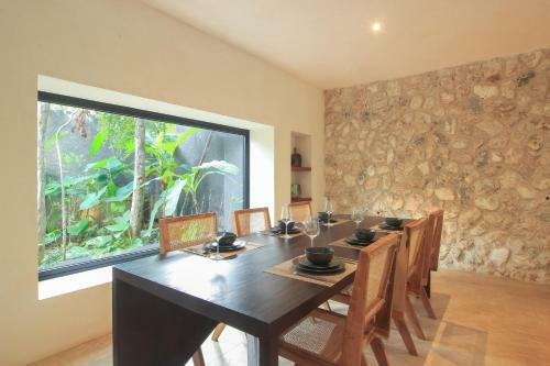 Luxury Boho-chic Villa In Holistika Tulum