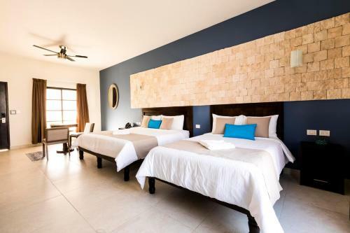 Hotel Los Frailes