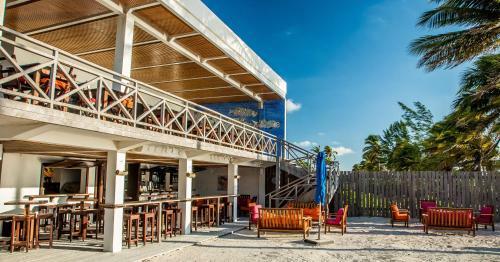 Flying Cloud Hotel