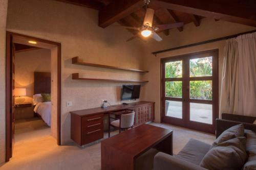 Villa Tranquilidad 6br