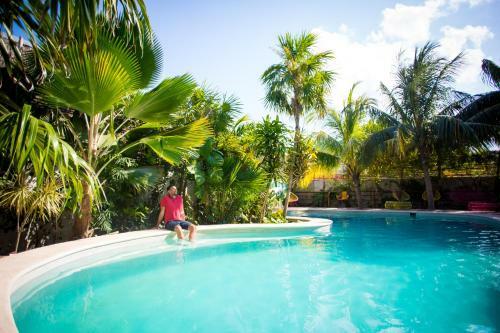 Hotel Tropical Suites By Mij
