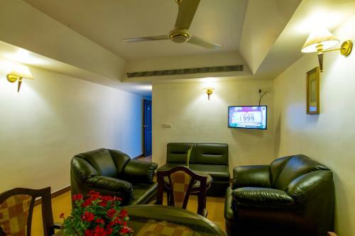 Golf View Hotels & Suites