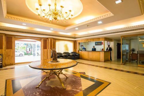 Golf View Hotels & Suites