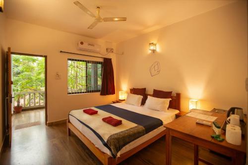 Hotel Crystal Goa