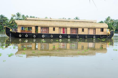 Hotel Sreekrishna Houseboat