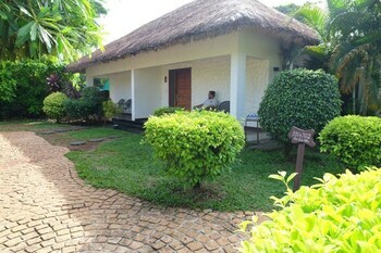 Hotel Deshadan Backwater Resort