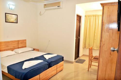 Hotel A V Residency