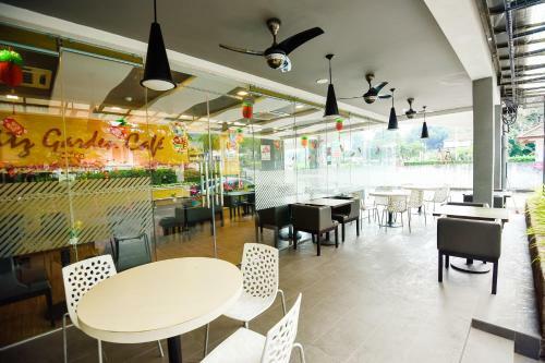 Hotel Lumut Suites