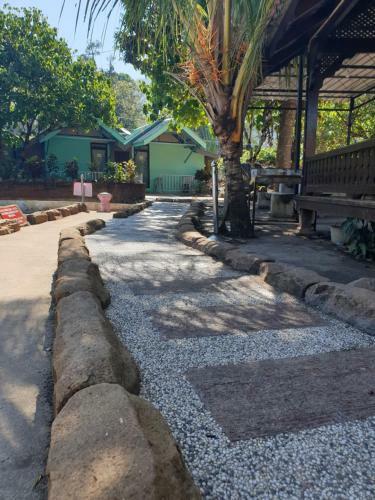 Hotel Alang Kenari Resort