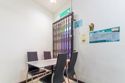 Hostal Amethyst Love Guesthouse
