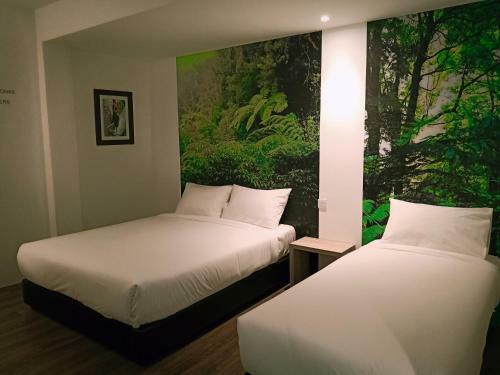 H Boutique Hotel Xplorer Loke Yew