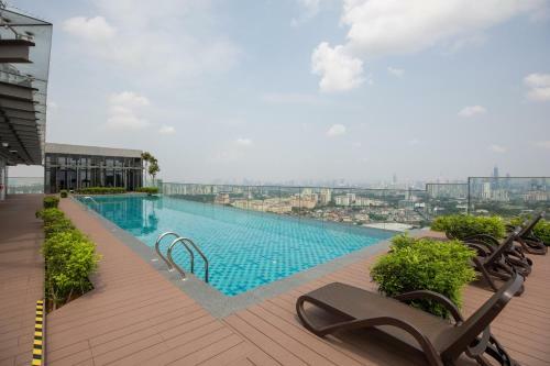 Apartamentos Ekocheras Executive Suite Infinity Pool By Cobnb