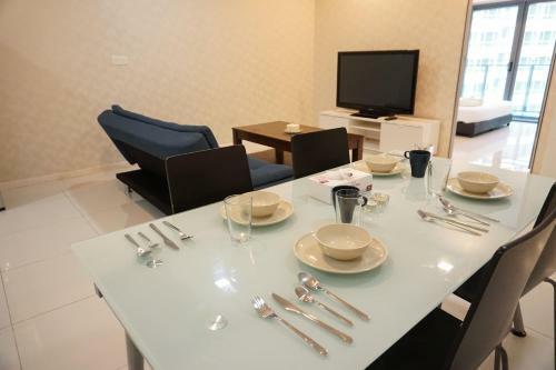Apartamentos Mercu Summer Suite Klcc @ Penguin Homes
