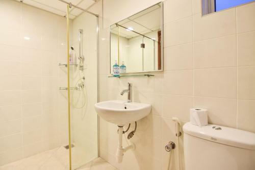 Apartamento Modern & Spacious 3br Kiara Designer Suites, Parking