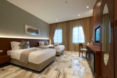 Macalister Terraces Hotel