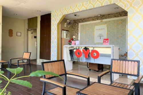 Oyo 90159 Zahaar Hotel