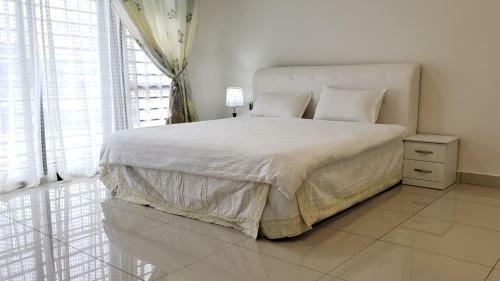 Sr Home-stay @ Klia