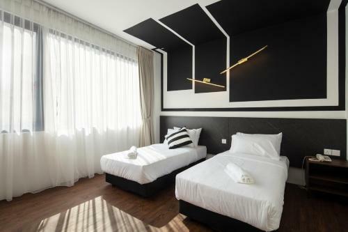 One Heritage Hotel