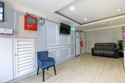 Oyo 90060 61 Hotel