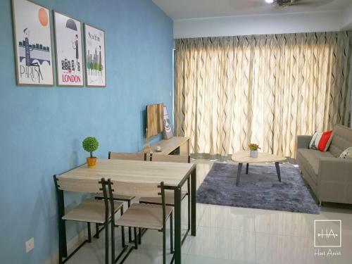 A Space Apartment @ I-city By Hostassist