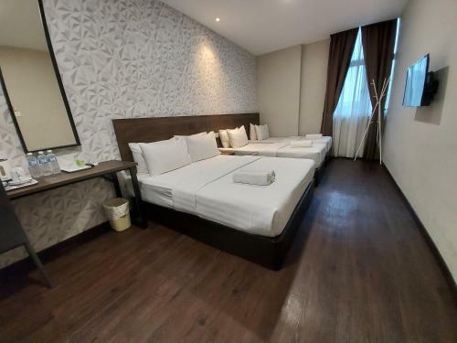 Miico Hotel @ Mount Austin