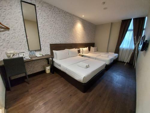 Miico Hotel @ Mount Austin