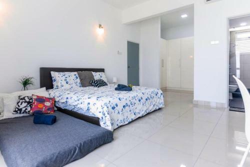 Apartamento High Floor 2br Tropez Waterfront, Sea View