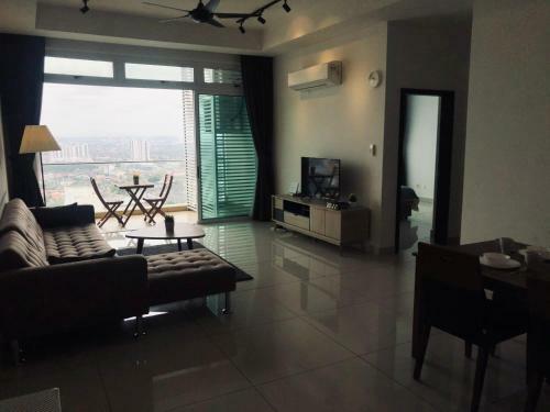 Apartamento Ksl Desplanade Sky View Suite