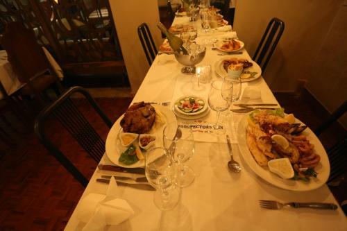 Hotel Prospectors Inn