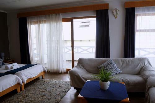 Hostal Intermezzo Guesthouse