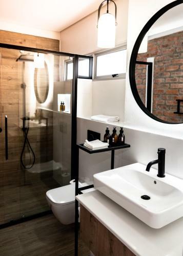Bed & Breakfast The Windhoek Luxury Suites