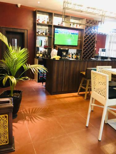 Pave Hotel & Suites