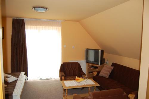 Hostal Judit Vend�gh�z