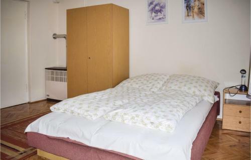 Holiday Home Fiumei U-balatonbogl�r