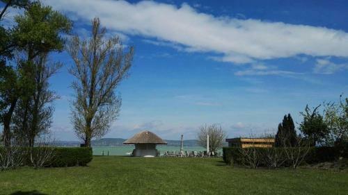 Hostal Partvilla Balatonboglar