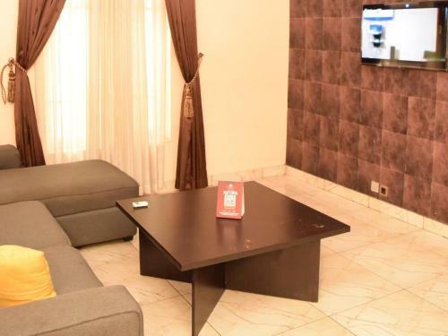 Bana Hotel & Suites