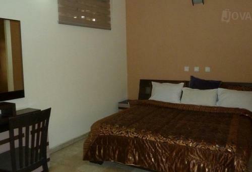 Hostal Room In Lodge - Ulo Suites And Hotels