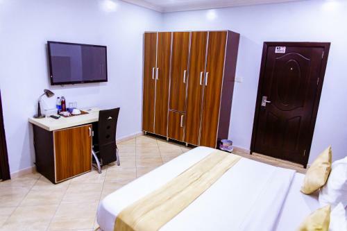 de Meros Hotel And Suites