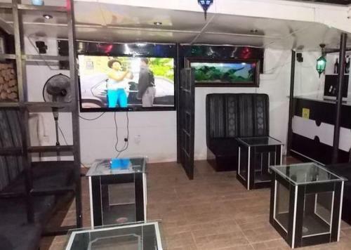 Hostal Room In Lodge - House 18th Apartment Abuja