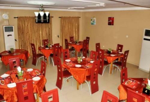 Hostal Room In Lodge - Zecool Hotels Limited