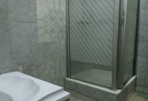 Hostal Room In Lodge - Cynergy Suites Apapa