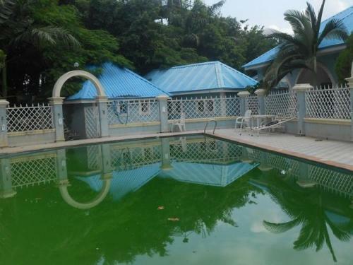 Hostal Room In Lodge - Hydro Hotels Limited