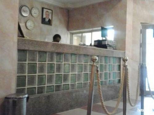Hostal Room In Lodge - Villa Roy Hotels And Suites