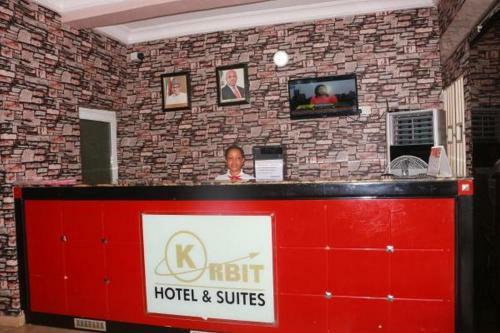 Hostal Room In Lodge - K-orbit Hotel Suites