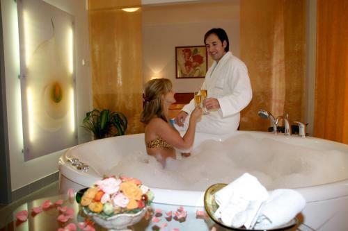 Hunguest Hotel R�pce Gold