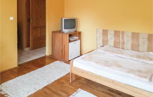 Holiday Home Zrinyi Utca-vonyarcvashegy