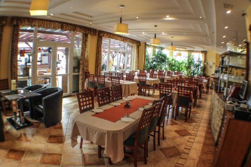 Hotel J�rja